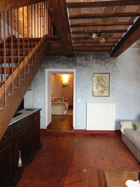 Ferienwohnung Domus Ghibellinae- Fonte di San Benedetto Cortona Zimmer foto
