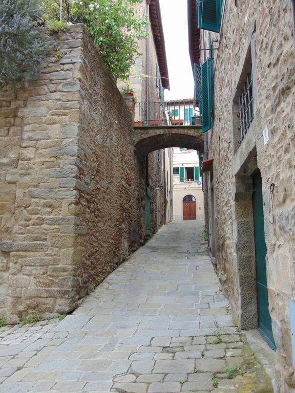 Ferienwohnung Domus Ghibellinae- Fonte di San Benedetto Cortona Zimmer foto